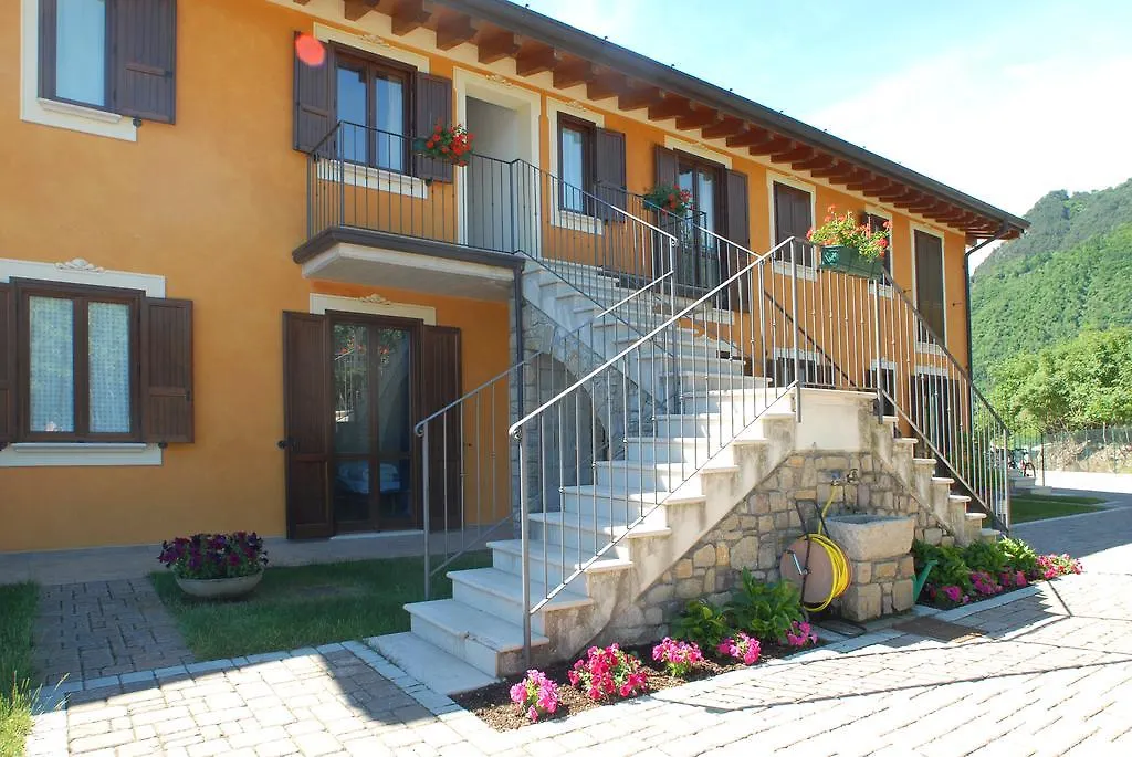 Residence Garden Tignale Apartment