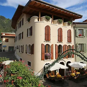 Hotell Garni, Tignale