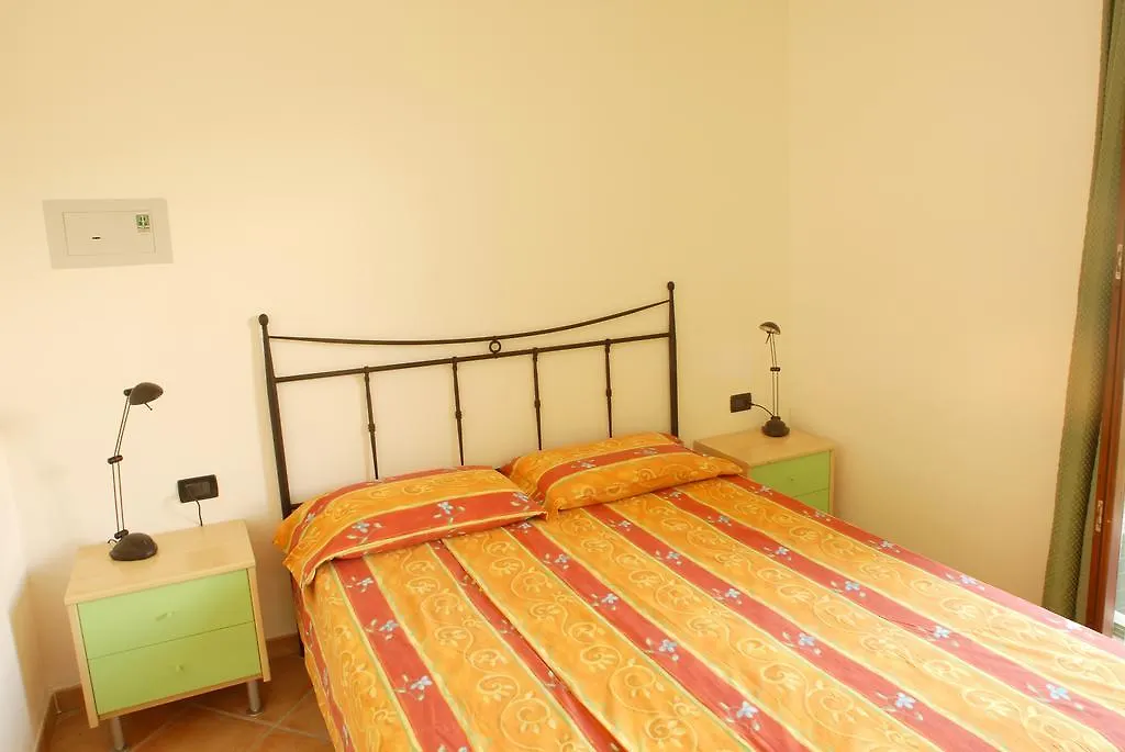 Residence Garden Tignale 0*,